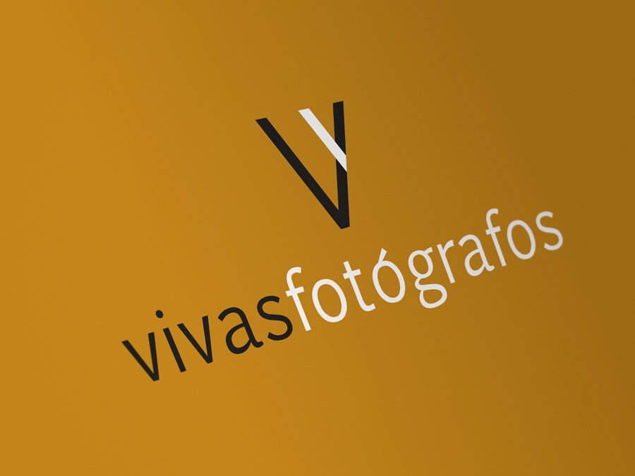 logotipo vivas fotógrafos manises
